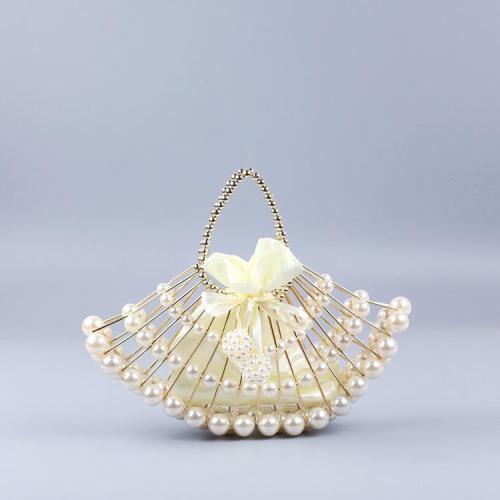 Custom Pearl Hollow Copper Tube Beaded Fan Shape Ladies Dinner Clutch Hand Braided Bag Niche High Quality Handbag