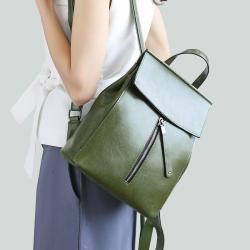 New Retro Fashion Ladies Traveling Backpack Wholesale Elegant Oil Wax Cowhide Backpack Women Shoulder Handbags Crossbody