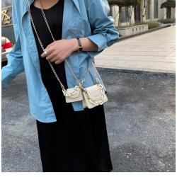 2022 New Fashion  One Shoulder Solid Color Chain Bag Hot Selling Mini  Bags Messenger Change Crocodile Stone Pu Bag Wholesale