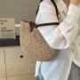 Custom 2024 Beaded handle Straw hand bag Trends Summer Tote Bags Vacation Handbags for Women Woven Basket Straw Beach Bag