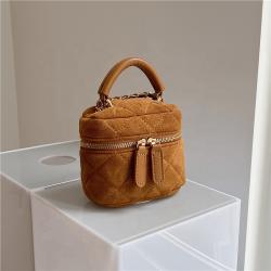 New Design Stylish Girls Side Bags Shoulder Chain Portable Soft Small Crossbody Bag Women Suede Purse Mini Bag