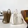 Low MOQ Large Customizable Cotton Canvas Tote Bag Durable Natural Crossbody Shopping Bag with Pockets for Packing and Logo Print