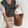 New product Soft PU leather lady shoulder bag designer large capacity handbags for women luxury Simple fashion Bucket bag