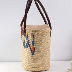Special Embroidery Beach Bags for Women Summer Straw Woven Shoulder Purse Ladies Handbag Beach Tote Bag for Summer Vacation