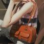New female niche retro single shoulder underarm bag