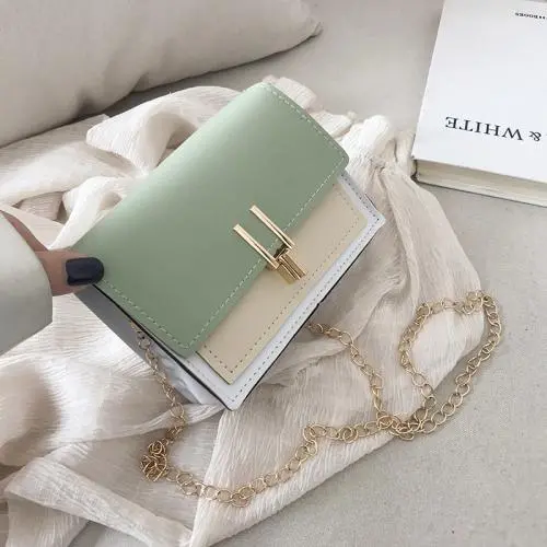 New Fashion Winter Plush Women Handbags China Wholesale Plush Lady Bags 2021 Girl Pure Color Cloud Handbags