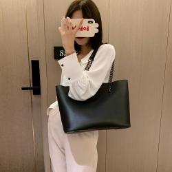 Large Capacity Luxury Chains Elegant Shoulder Bag bolsos-para-mujeres- Luxury Designer Crossbody Bags taschen