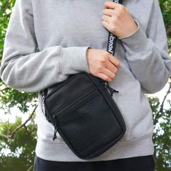 Gelory Wholesale Black Crossbody Messenger Bag Organizer Fanny Pack Small Shoulder Bag For Men Women