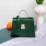 Ladies Korean Retro Fashionable Minimalist Handbag Small Square Bag with Single Strap and Chain Decoration Portable