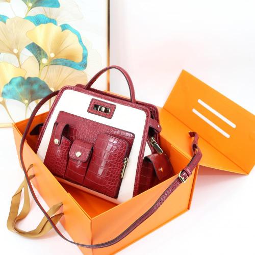 Top selling bag women handbag ladies fashion designer bag popular and high textures crocodile materials handbag for girls 30 cm