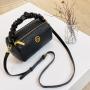 2024 Custom Ladies Litchi Leather Purses Handbags For Fashion Women With Wrinkle Handle