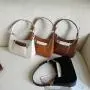 Factory wholesale new PU leather fashion simple ladies shoulder bag metal chain decoration women's handbags