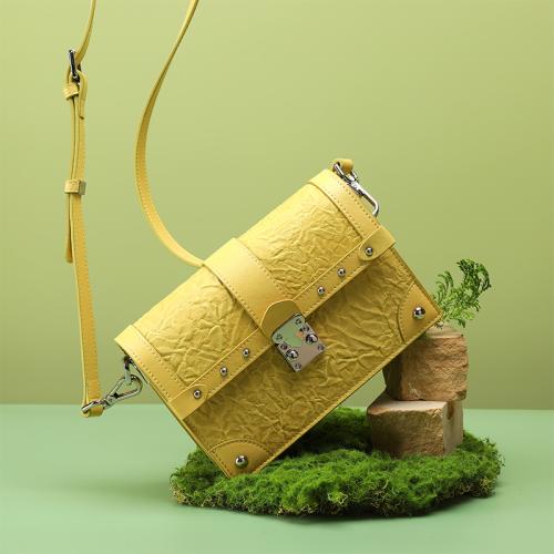 Custom 2023 New Style Fashion Real Leather Italian Small Women Handbag Cylindrical Shoulder Crossbody Bag