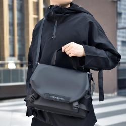 ZWY118 Wholesale Simple Boy Messenger Bag Oxford Daily Lightweight Shoulder Bag Business Waterproof Travel Riding Crossbody Bag