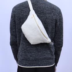 keymay NO MOQ Men Women Winter Travel Sports Crossbody Waist Bag Bum Bag Fleece Teddy Fanny Pack