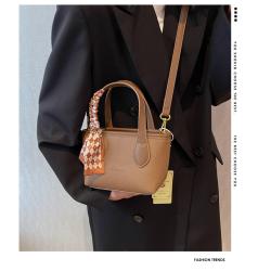 Square Designer Handbag Wholesale Chains Bag Ladies Women Fashion customs handbag Top Fashion Wholesale Women Handbags