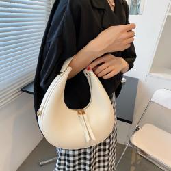 New retro handbag chain treaty style single shoulder underarm bag