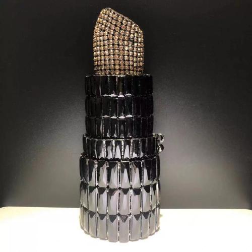 2023 New lipstick diamond evening bag Europe and America Banquet party full of diamonds lipstick women's bag