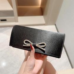 Women Evening Bags Clutch Purse Handbag With Detachable Chain for Wedding Cocktail Party Silk Black Bowknot Clutch Bag