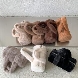 2024 Autumn Lazy Plush Bag New Small Handbag Cute Furry Cylindrical Bag