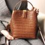 New Crocodile Pattern Bucket Bag Casual Portable Cross-body Shoulder Bag