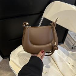Crossbody bag 2024 new pu popular fashion pure colour temperament underarm bag women's shoulder bag summer models female