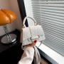 2024 Lattice Popular  PU Leather Fashion Style Elegant Golden Chain Pu Leather Mini Bags Women Luxury Handbags
