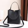 2024 New Design Plaid Shoulder Bags Luxury Women Designer bags Handbags women luxury bucket bags