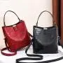 2022 Newest Ladies Shoulder Bags High Quality Pu Leather Bags Trendy Fashion Latest Luxury Purses Bags Women Handbags Ladies