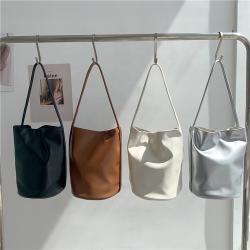 New product Soft PU leather lady shoulder bag designer large capacity handbags for women luxury Simple fashion Bucket bag