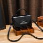 New high-end fashion retro crossbody shoulder bag for women