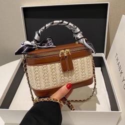 2024 Factory wholesale Box Handbags Young Lady Summer Straw Beach Box bags With Scarf Lady fashion design purses For Ladies