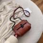 New single shoulder crossbody fashionable and simple retro chain small bag