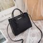 Hot Sale Women Small bag Cheaper Wholesale Ladies Handbags Fashion Shoulder Crossbody Bags for Women Causal PU Leather Tote Bag