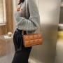 KBW334 Simple New Women's Bag Fashion Trend Single Shoulder Armpit Bag High Quality Cross Small Square Bag