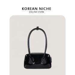 Factory wholesale trendy womens designer bags Korean style glossy patent leather bag Jelly multi-color handbag for girl