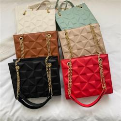 Simple Ladies Fashion Spring Summer Popular Bags Texture Chain Diamond Lattice Crossbody Bag Emboss Single Shoulder Casual Bag