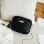 ZR210 Women's 2023 New Spring and Summer Small Square Bag Shoulder Bag Fashion Simple Diagonal Makeup Zero Purse