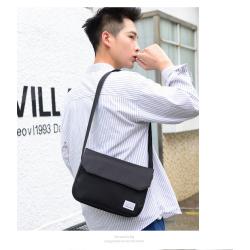 China factory sale simple casual light messenger bag unisex large capacity nylon shoulder bag