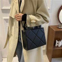 Gelory new fashion autumn and winter New simple ins rhombus tote bag large capacity shoulder crossbody Package
