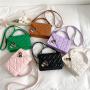 Fasctory Wholesale 2024 Fashionable Handbags Messenger Bags Solid Color Embossed Leather Single Shoulder Crossbody Bag for Women