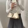 2024 spring and summer new fashion hand bill of lading shoulder crossbody armpit small square female bag to support a large