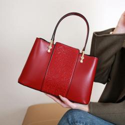 New high-end high-capacity handbag