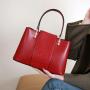 New high-end high-capacity handbag