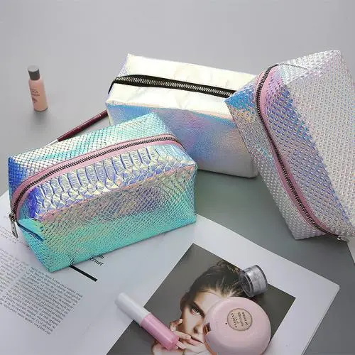 Wholesale Dazzling Color Laser PU Cosmetic Pouch Travel Portable Shiny Glitter Square Makeup Bag Waterproof