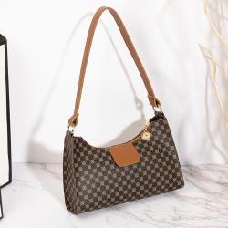 2024 New Fashion Women's Retro Shoulder Bag Printed Underarm Cross Border Small Bag Wholesale
