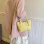 Minimalist and fashionable design shoulder bag for women's spring/summer 2024 new model