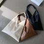 2024 Custom Korean Women's Bag New Design Pu Leather Shoulder Bag Fashion Popular Simple Tote Handbags