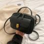 British Retro Style Women Fashion Handbags Square Bag With Diagonal Span Wholesale Women Handbags Leathery Quality Handbags