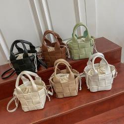 Braided Bucket Crossbody Leather Handbag Women Pure Color Fashionable Daily Use Customizable PU Leather Handmade Manufacturer